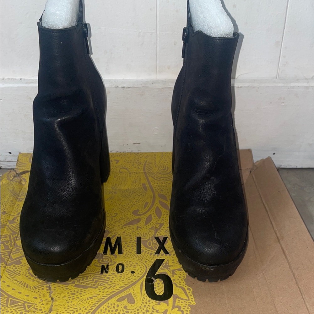 Mix No. 6 Classic Black Ankle Boots